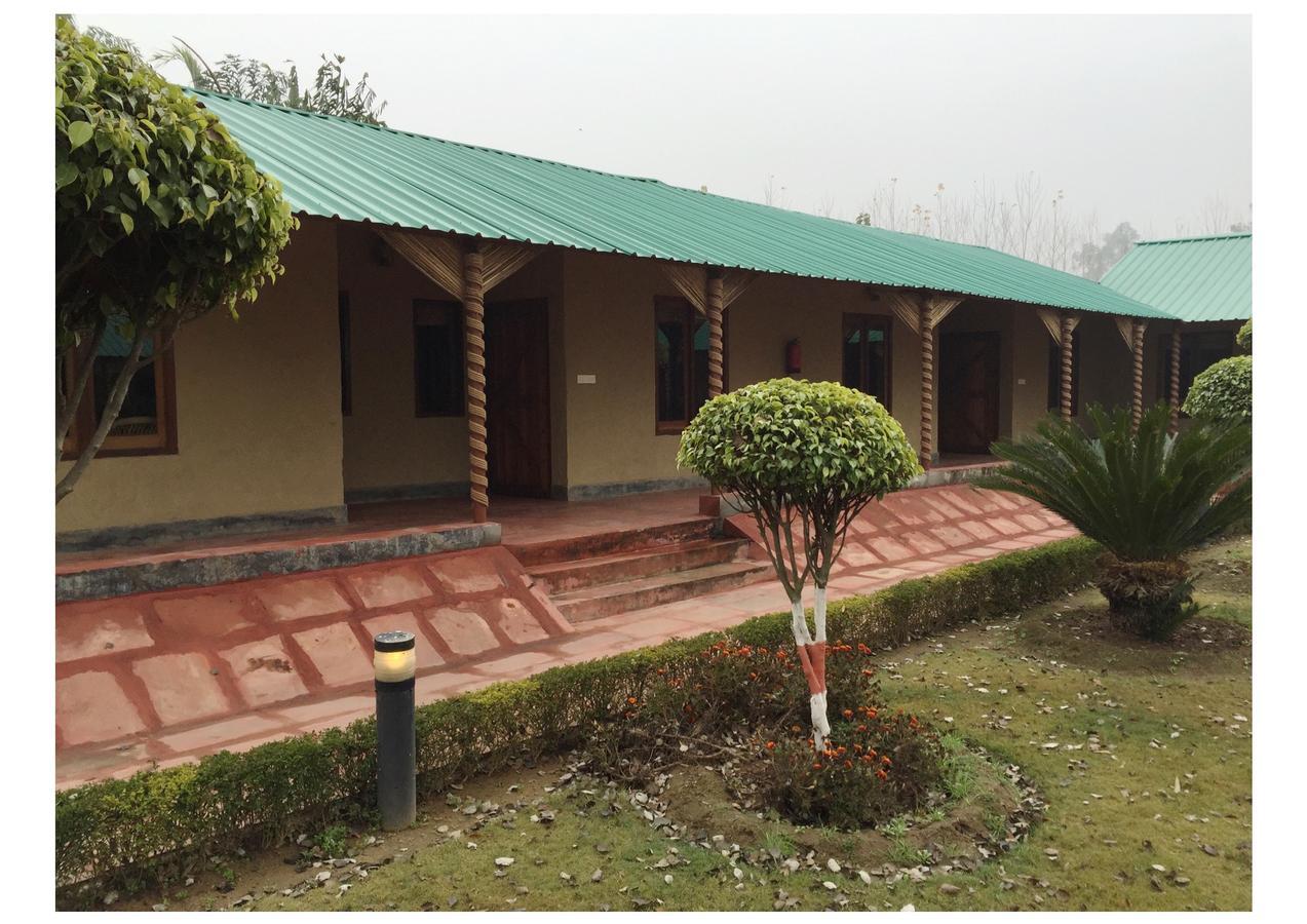 Hotel Dr. Sudha'S Ayurveda Muzaffarnagar Exterior foto